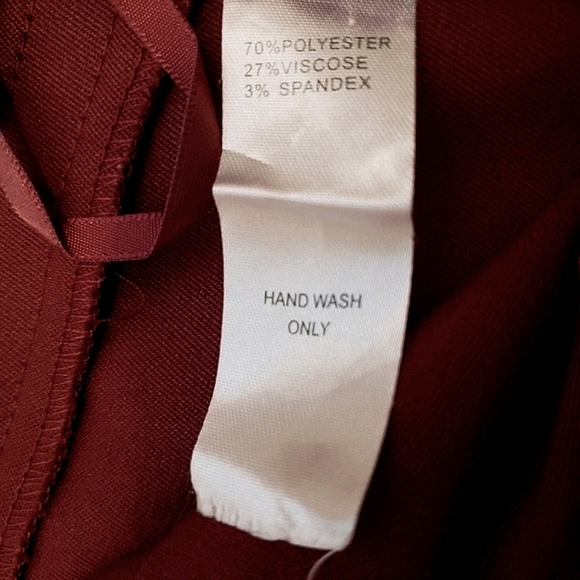 Summer NWOT Burgundy Pleated Pants Office Business Formal Tapered Trousers - Picture 7 of 7